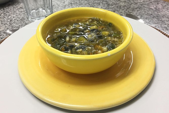 Private Mexican Cooking Class with Gastronomic Historian, Lucia - Lucía’s historian approach: food culture you can cook