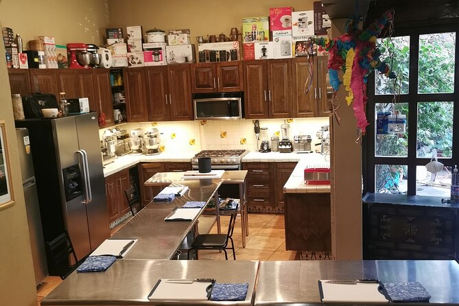 Private Mexican Cooking Class with Licensed Chef - How the 3-Hour Class Flows, From History to 4 Dishes