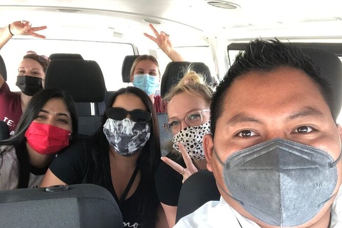 Private Roundtrip Transportation from Cancun Airport to Playa del Carmen - The Ride in the Air-Conditioned Van: Comfort, Speed, and Small Stops
