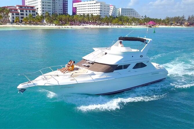 Private SeaRay 47ft Yacht Rental Cancun 23P6 - Cost and value: how the $260 group price really works