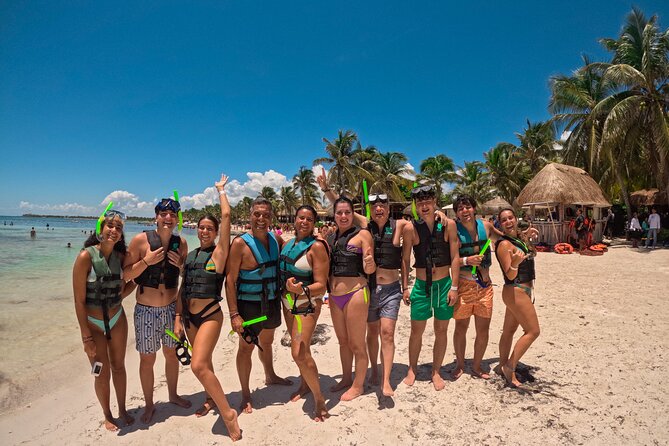 "Private snorkeling with turtles in Akumal + Photos included" - Where You Meet in Playa Akumal, and How the Timing Works