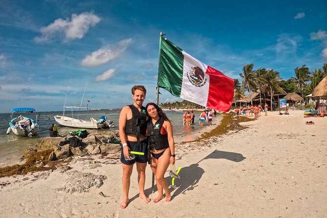 "Private snorkeling with turtles in Akumal + Photos included" - Your Guides Matter: Alex, Raymundo, Reina, Isaac, Carlos, Axel