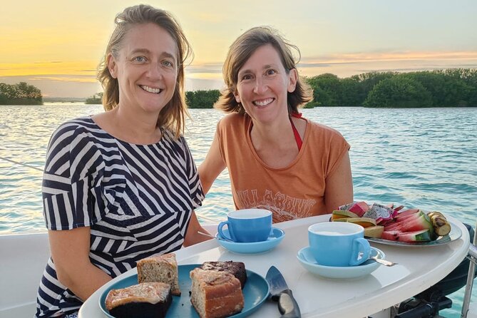 Private Sunrise Tour with Breakfast on Board - Cenote Negro and the Depth Contrast to Around 100 Meters