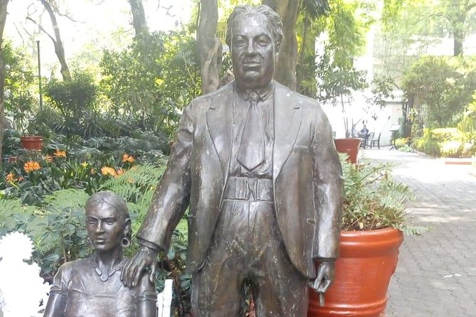 Private Tour Coyoacan & Frida Kahlo's Neighbourhood - Best Rated - The Finish by Casa Azul: Plan Your Museum Visit Carefully