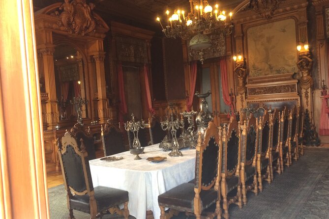 PRIVATE Tour in Chapultepec Castle and Museum of Anthropology - The Guide Factor: Jorge’s Style and What It Means for You