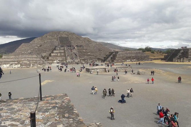 Private Tour: Teotihuacan and Basilica of Guadalupe - Teotihuacan pyramids, Quetzalcoatl, Ciudadela, and the city layout you can actually follow