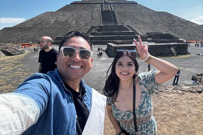 Private Tour: Teotihuacán/Basílica de Guadalupe Hotel Pick Up - Private Pace, A/C Comfort, and WhatsApp Updates