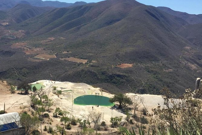 Private Tour to Hierve el Agua, Mezcal Tasting, and Textiles - Getting the Most From the Driver (and Handling Guide Expectations)