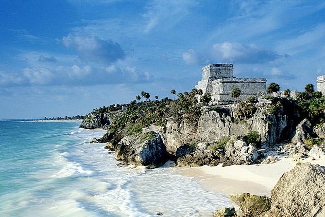 Private Tour: Tulum and Cave Adventure from Cancun - The Lunch at Kantun Chi: Traditional Mexican Food That Keeps the Day Moving