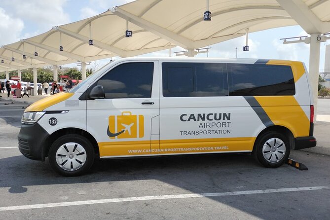 Private Transfer from Cancun Airport to Akumal - Your private ride to Akumal: comfort and control