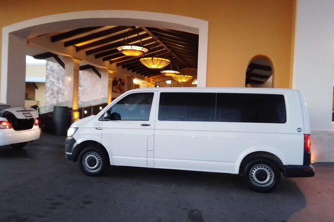 Private Transfer from Cancun Airport to Cancun Hotels 1-7 People - Cancun Airport to Hotel, without the taxi stress