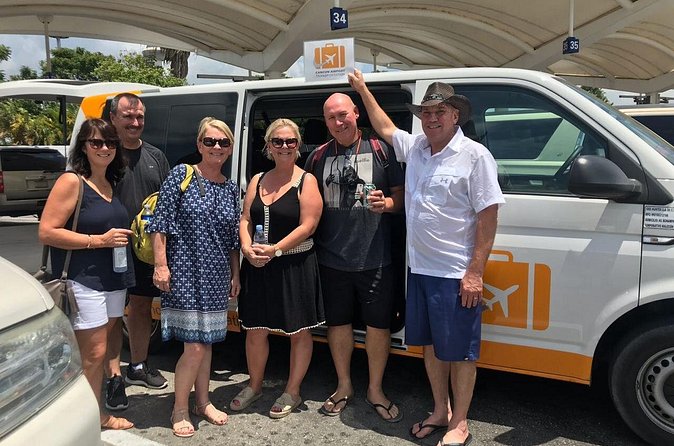 Private Transfer from Cancun Airport to Playa Mujeres - Driver help that goes beyond directions