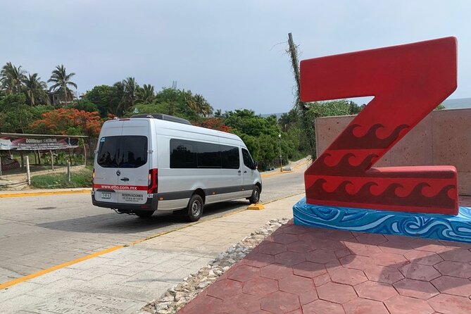 Private transfer from Oaxaca to Puerto Escondido - new highway - Spotify, English, and communication that can make or break the vibe