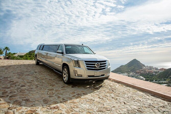 Private Transfer to Cabo San Lucas from Cabo Airport - Bilingual Chauffeurs and the Friendly Personal Touch