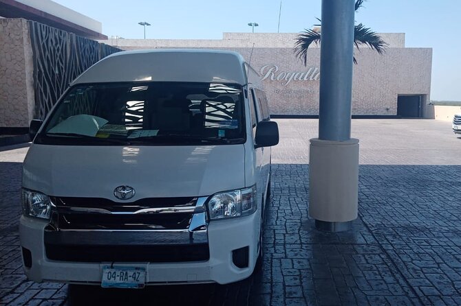 Private transportation from CUN Airport to Cancun Hotel Zone - Price and Value: $25 Per Person for Less Headache