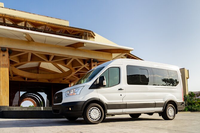 Private VAN Round-Trip from Airport to Cabo San Lucas Pacific - Inside the Van: Comfort, Drinks, and Real Help