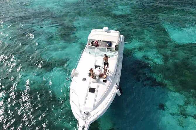 Private Yacht 46ft Sea Ray Snorkel up to 15 pax 23P2 - Isla Mujeres and Playa Norte on 4- and 6-hour trips: snorkeling time that matters