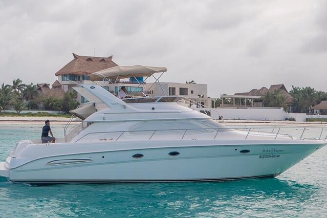 Private Yacht Rental Sea Ray 46ft Cancun 23P3 - Sea Ray 46ft comfort, onboard basics, and what you should use