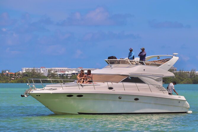 Private Yacht SeaRay 46ft Cancun 25P17 - Your view from a 46ft SeaRay in Cancun