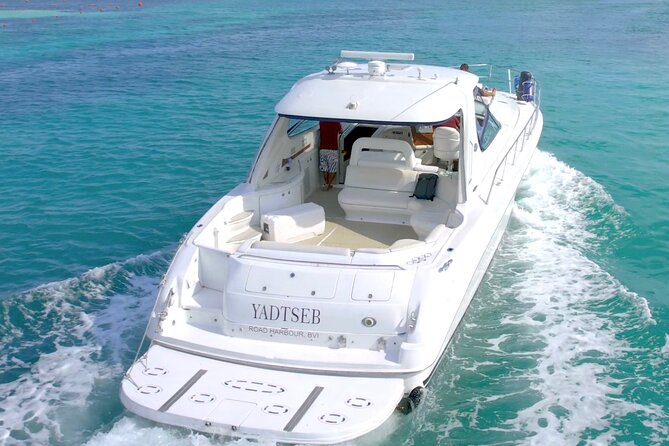 Private Yacht SEARAY SUNDANCER 60ft up to 20 pax 23P1 - Crew and captain service: the vibe you’re paying for