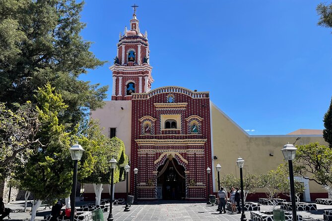 Puebla, Cholula & Tonantzintla Day Tour - Stop 2: Cholula Pyramid Panoramic Views and the Big Geography Lesson