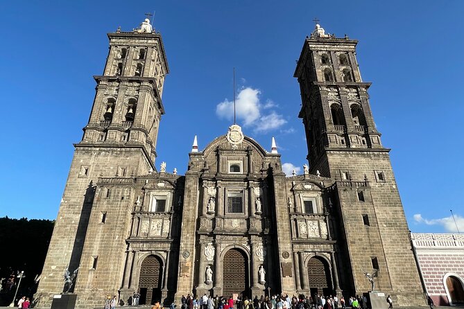Puebla, Cholula & Tonantzintla Day Tour - Getting Picked Up (and Staying Sane) at Fiesta Americana Reforma