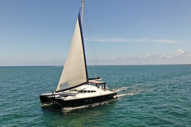 Puerto Morelos Secret Sandbar Catamaran Sail - What to Pack for a Dry, Sunny Afternoon