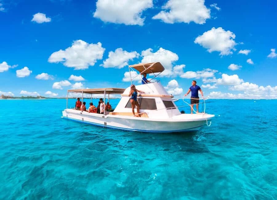 Puerto Morelos: Snorkel, Town Walk, Tequila & Beach Lunch - Break Time and Lunch at Boquinete: Beach Food, Real Schedule