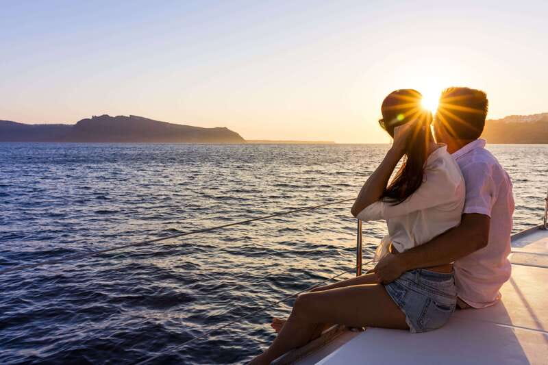 Puerto Vallarta: Bay of Banderas Luxury Sunset Sailing Tour - Where you meet and how to avoid check-in stress