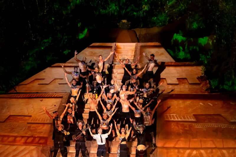 Puerto Vallarta Rhythms of the night, Show & Buffet dinner - Key highlights you’ll feel right away