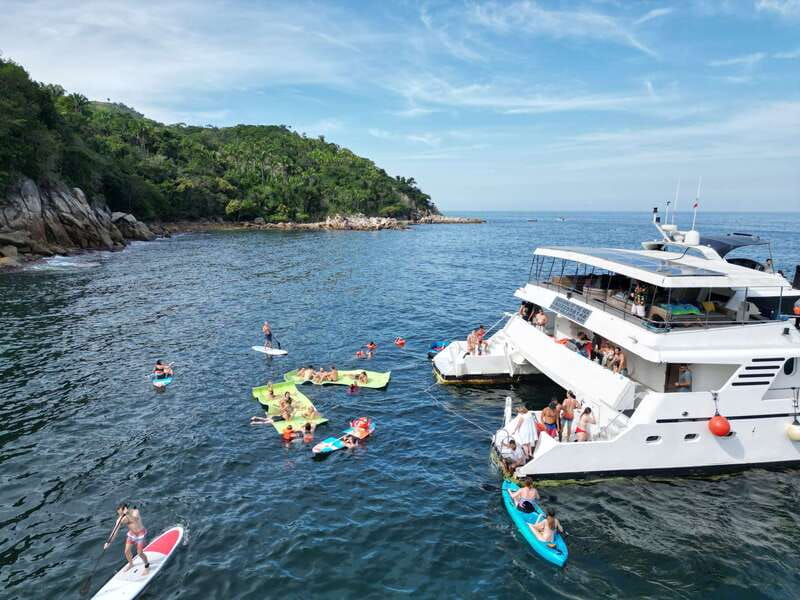 Puerto Vallarta: Yelapa Mega Yacht Cruise - Yelapa beach time: what to do when you’re off the schedule
