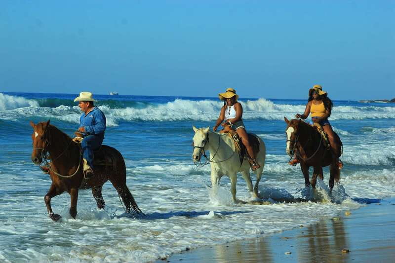 Punta de Mita/Sayulita: Horseback Riding Tour - A calm horseback tour that stays human-sized