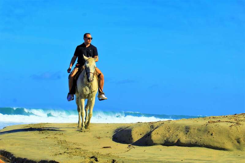 Punta de Mita/Sayulita: Horseback Riding Tour - Jungle trail to Litibú Beach, and where the ride turns fun