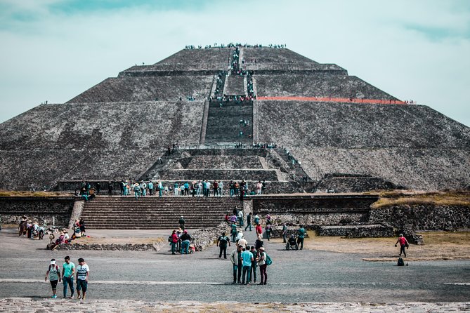 Pyramids of Teotihuacan, Guadalupe Shrine & Tlatelolco Tour - Tequila tasting: included, with a sales edge