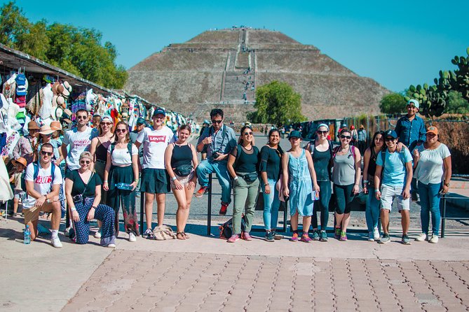 Pyramids of Teotihuacan, Guadalupe Shrine & Tlatelolco Tour - Tlatelolco and the Plaza of the Three Cultures: a quick orientation stop