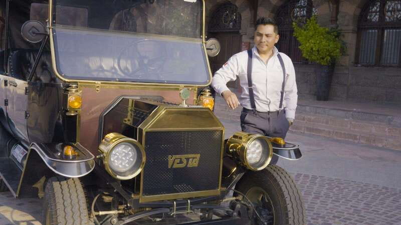 Querétaro: City Tour in a Classic Ford T Vehicle - Meeting at Las Diligencias and getting your bearings quickly