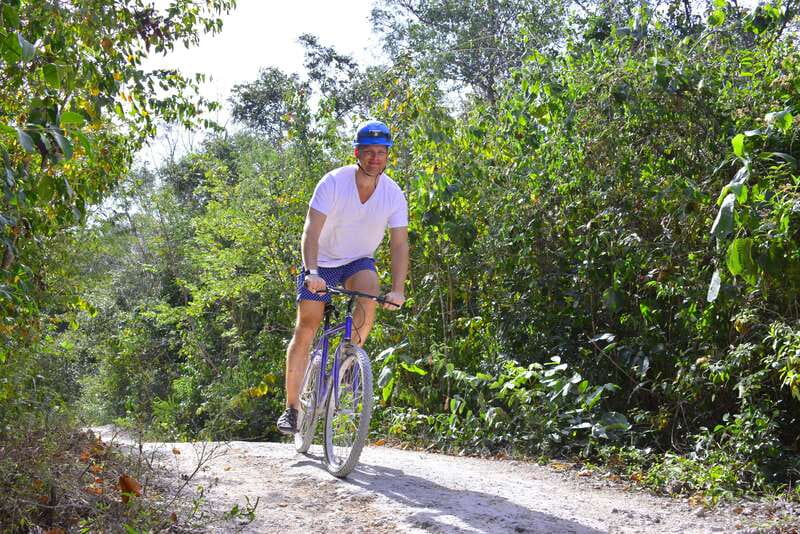Rio Secreto Nature Reserve: Bicycle, Rappel & Ziplines Tour - Getting there and gearing up without stress