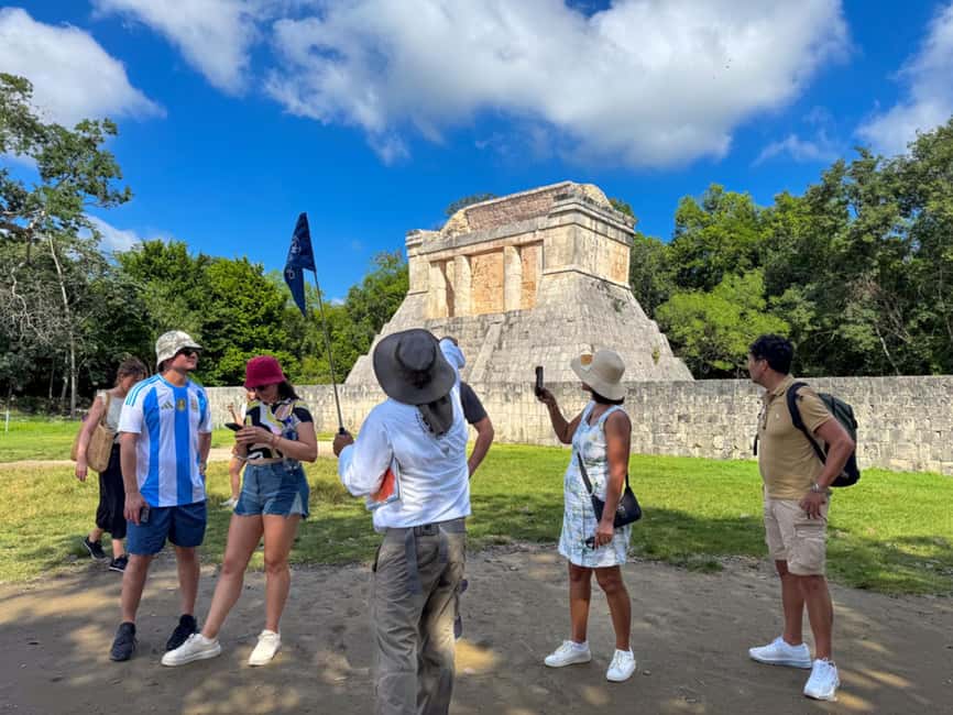 Riviera Maya: Chichen Itza, Valladolid & Cenote Swim Tour - Valladolid’s colonial streets: short stop, good photos, quick shopping