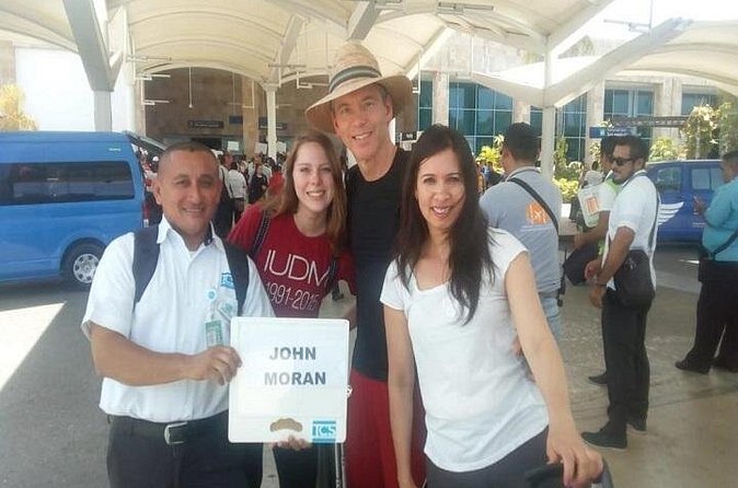 Round private transfer Airport- Akumal - Airport. - Arrival in Akumal: Drop-Off Without the Extra Hassle