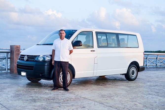 ROUNDTRIP Private Transfer Cancun -Tulum/Akumal /Hilton 1-8 pax - Airport Pickup: Welcome Banner, One Meeting Point, No Hotel Hopscotch