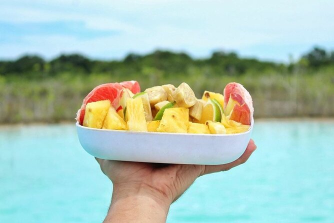 Sailing Tour through the Laguna de los Siete Colores - Stop 1: Lake Bacalar, then toward Cenote Negro or Cenote de la Bruja