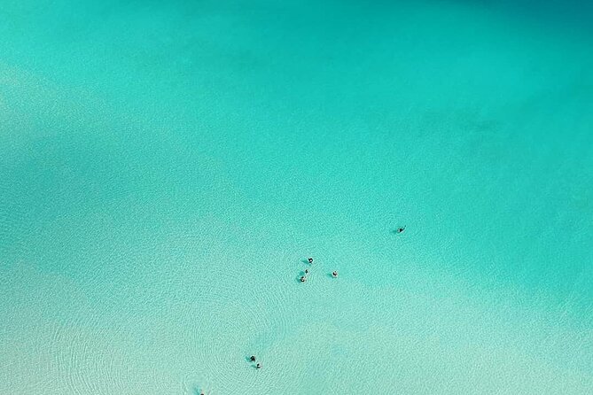 Sailing Tour through the Laguna de los Siete Colores - Pirate Canal swim time: what it is like on the water