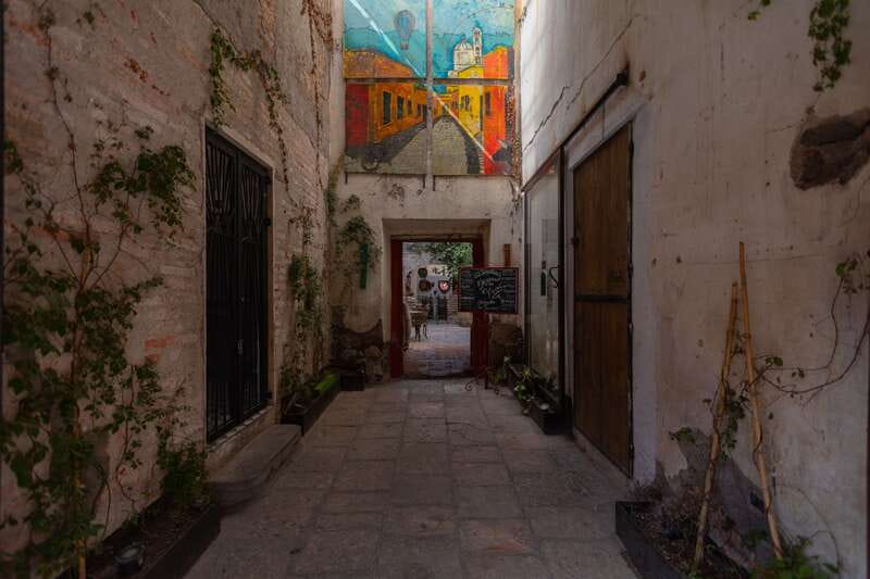 San Miguel: Landmarks and Lunch Walking Tour in English - Key Points You Will Care About