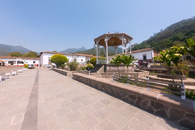 San Sebastian Tour - Lunch in a Local Mexican Restaurant: Good Fuel for a Mountain Day