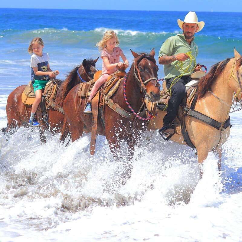 Sayulita: Horseback Riding Tour - Jungle time on horseback: what changes when you ride under trees