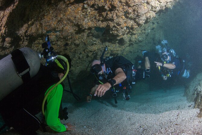 Scuba Diving Puerto Vallarta Undersea Arcos or Marietas - Staff, coaching, and why guides matter more than you think