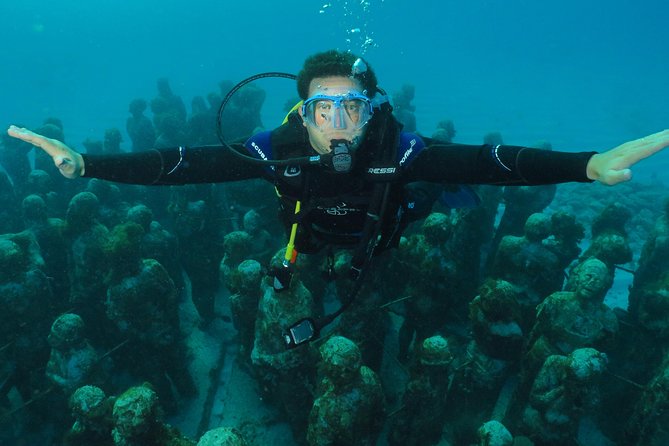 Scuba Diving Under Water Museum and Reef for beginners - Safety, Small Groups, and Real Instructor Styles