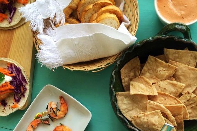 Seafood Cooking Class - The practical stuff: what to wear, what to bring, how to show up