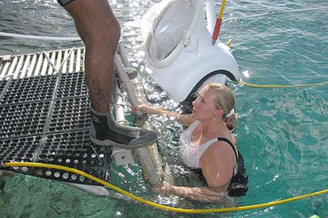 SeaTrek Underwater Helmet Diving Experience in Downtown Cozumel - Small Group Size and the Guide Experience