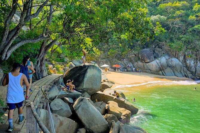 Selva y Playas Exóticas, Senderismo en Puerto Vallarta - From Puerto Vallarta to Boca de Tomatlán, the day’s pace starts early